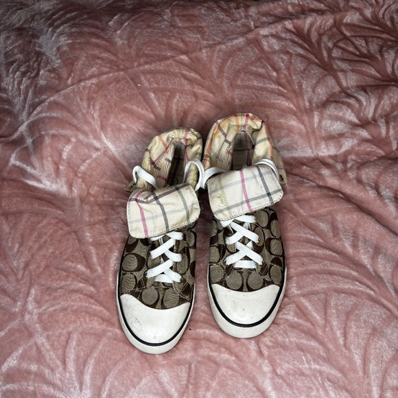 Coach Shoes - Picture 5 of 5